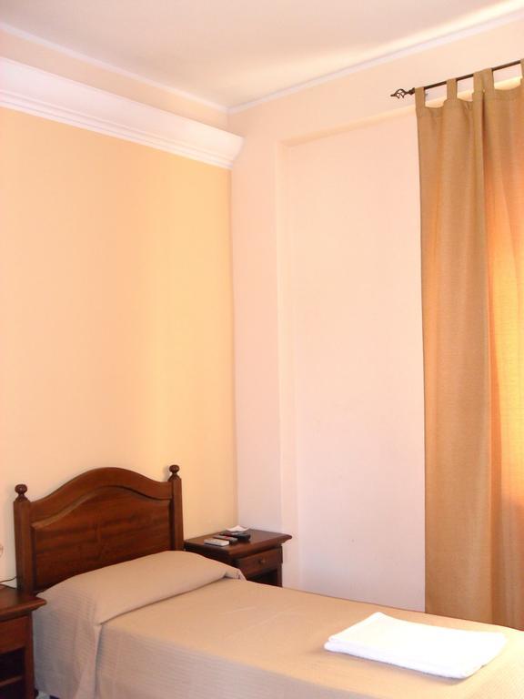 Hotel Piro Torrenova  ห้อง รูปภาพ